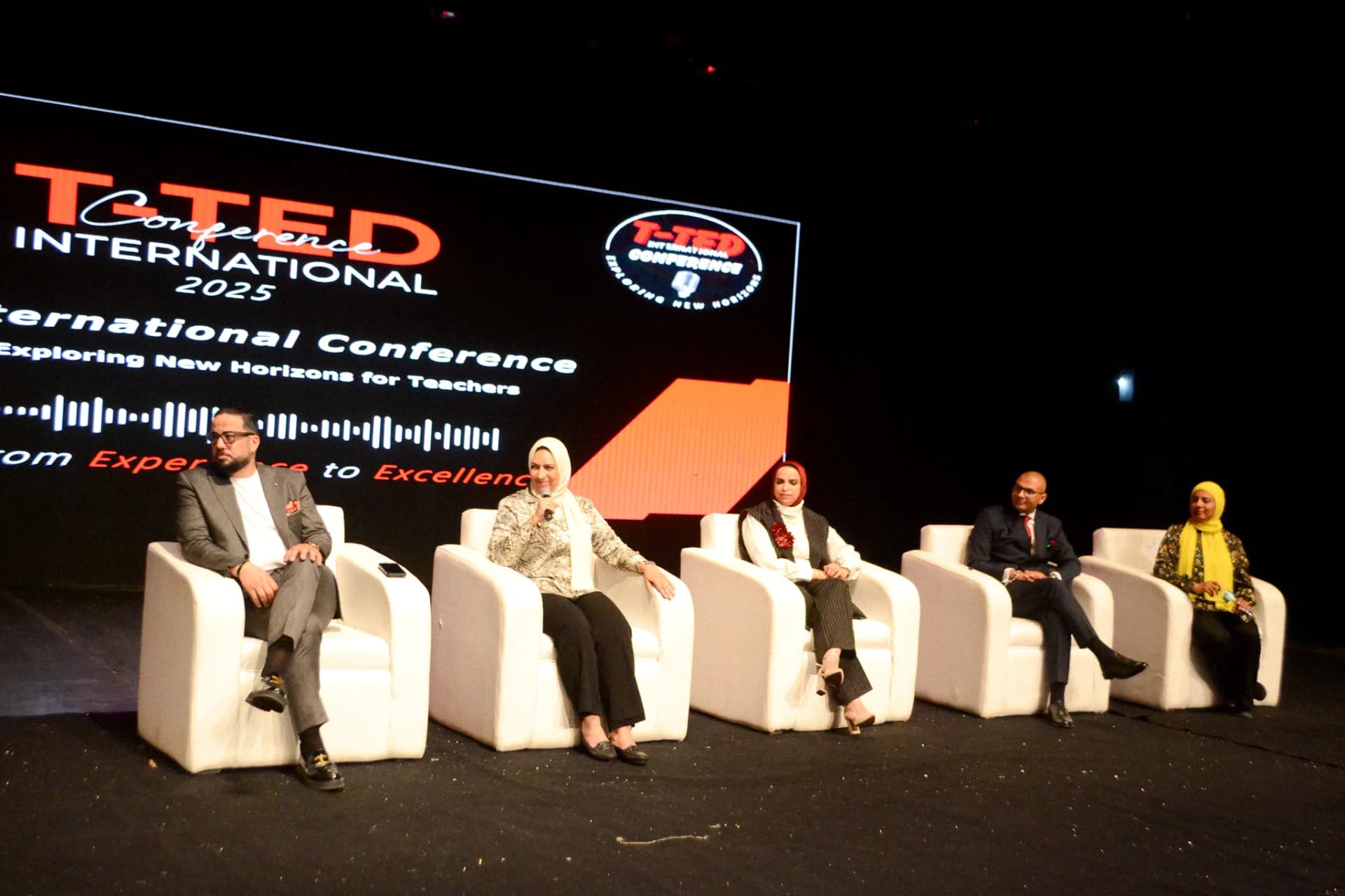 Monglish Academy Student Activities Photo 9